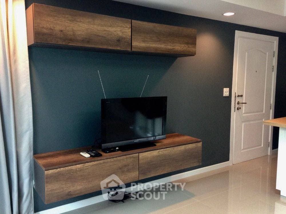 1-BR Condo at The Royal Place Condominium close to Kathu (ID 1002291) - image 3