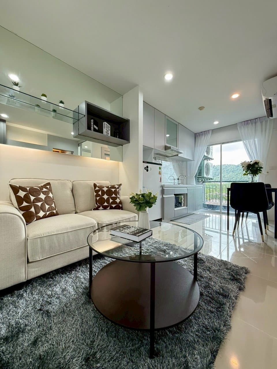 The Scene Condo For Sell WR-03579
