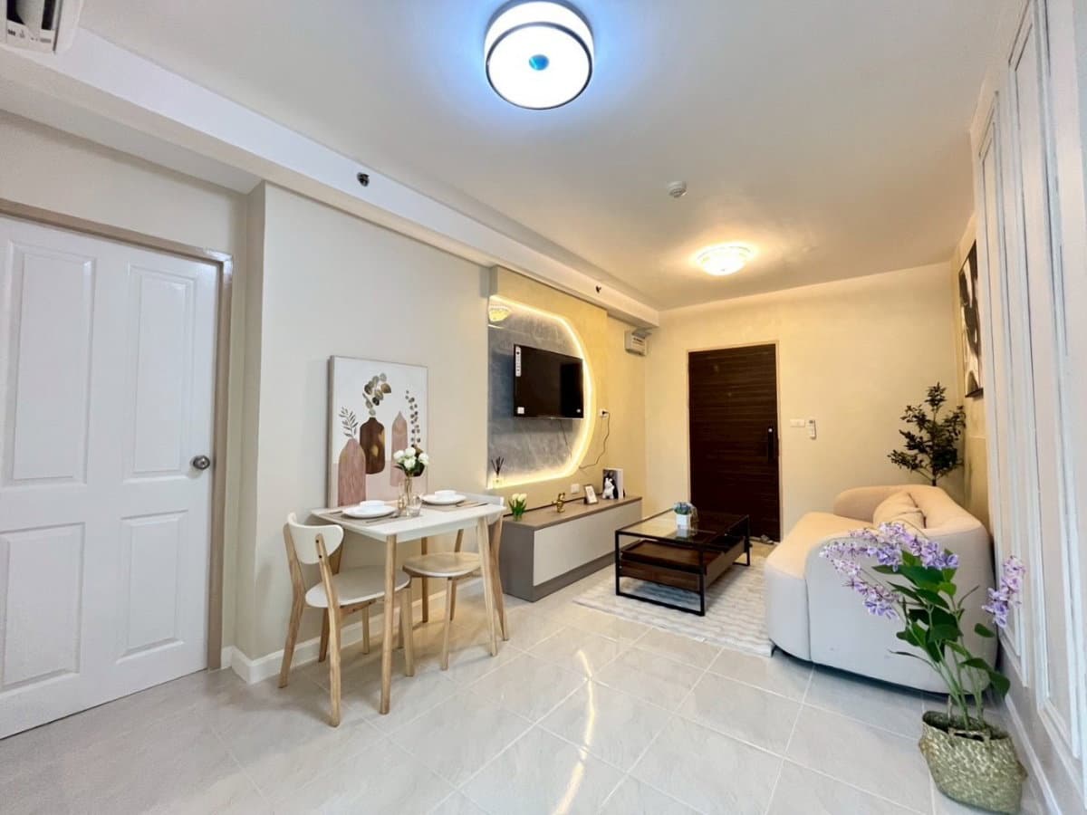 Supalai Park at Downtown WR-03588 - image 2