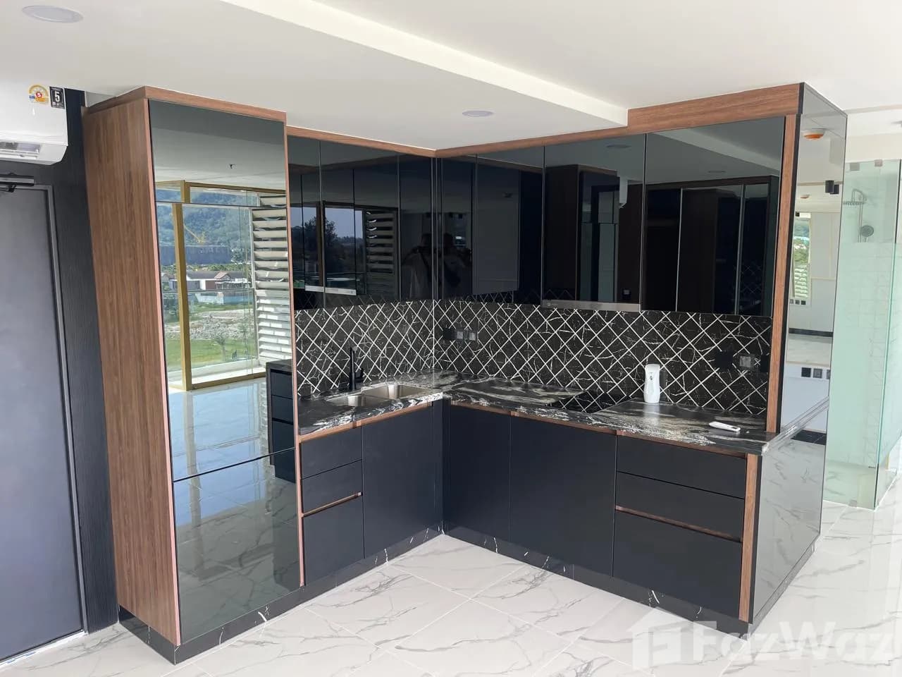 Resale Brand New 2 Bedroom 1984442