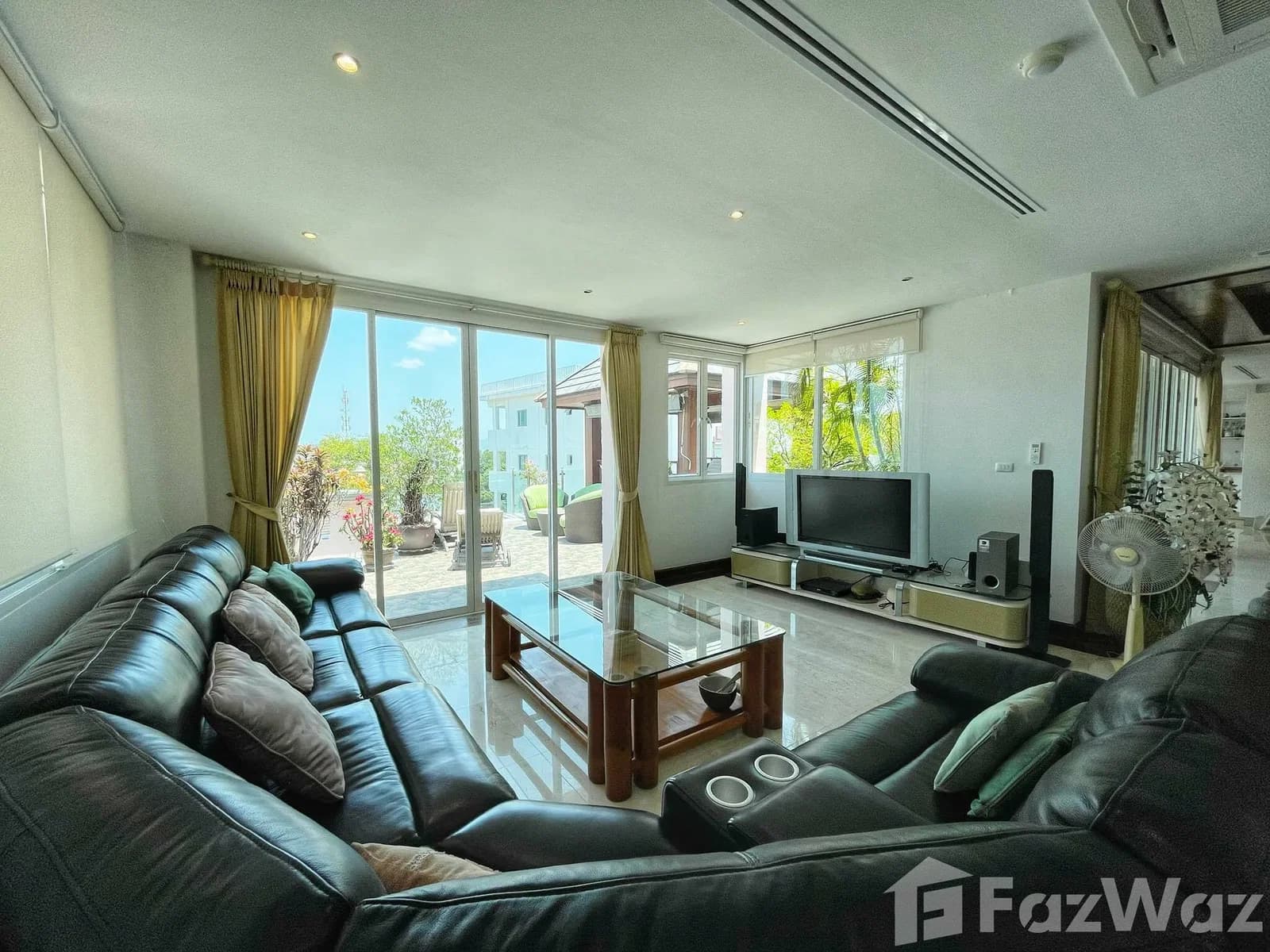 3 bedroom penthouse with panoramic view over Surin 1067422