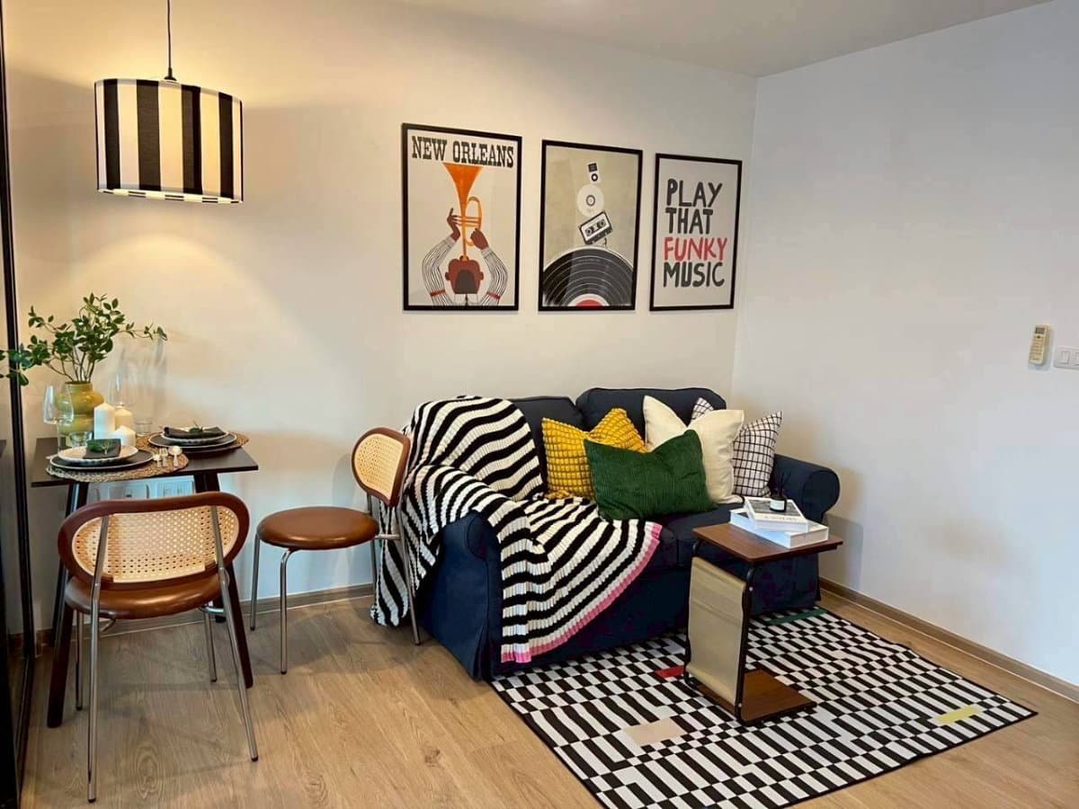 Centrio Condominium For Sell WR-03941