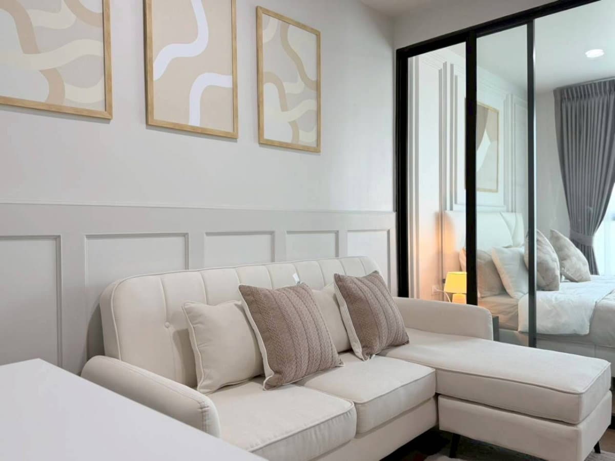 Centrio Condominium For Sell WR-03957