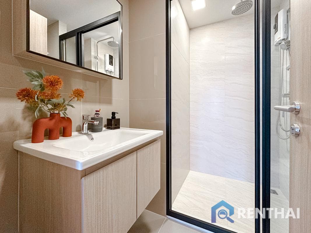 For sale condo Studio at The Base Rise - image 4