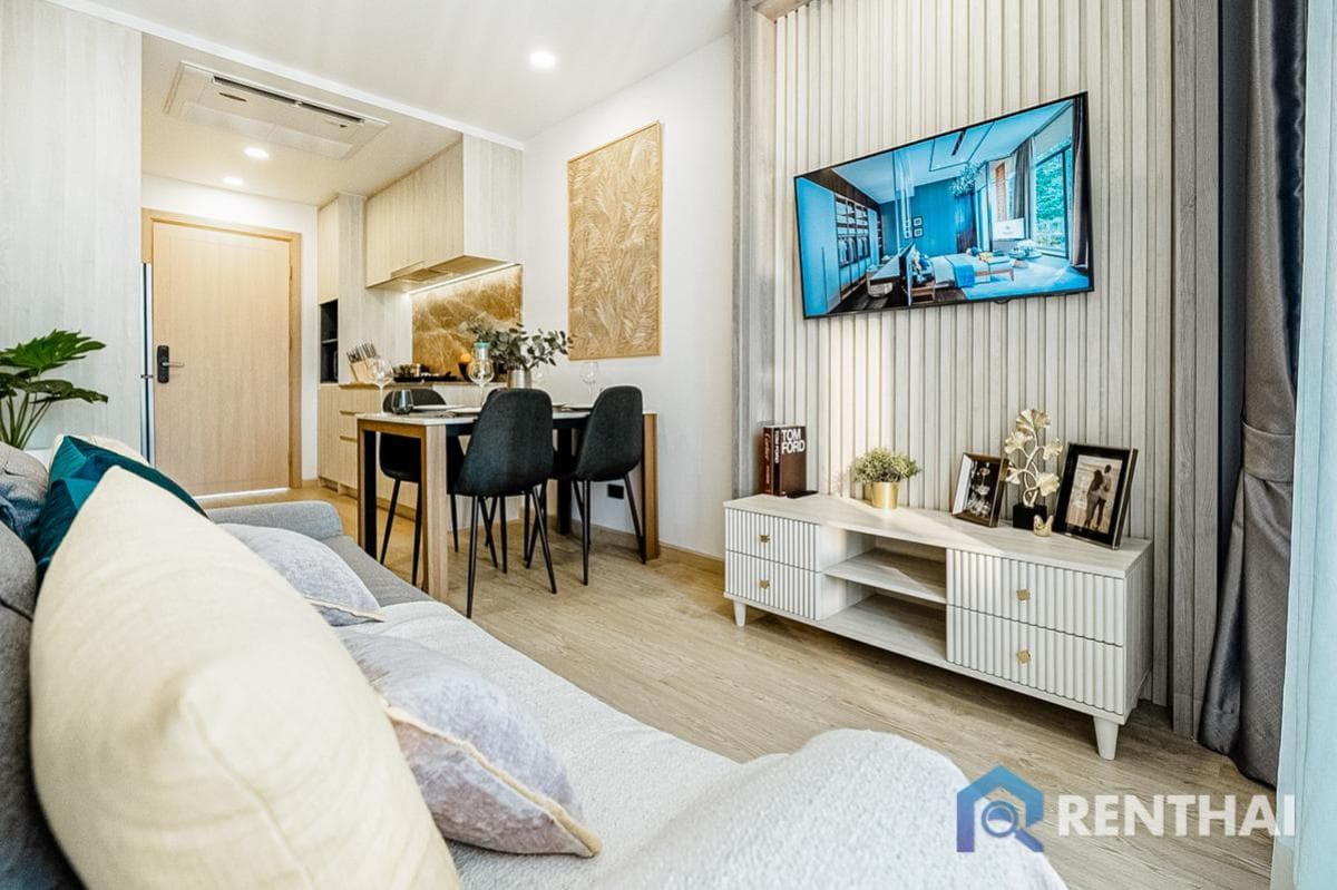 Luxurious 1bed CondoLuxurious 1bed Condo in The Ozone Condominium Phuket - Garden, Gym & Pool in The Ozone Phuket - Garden, Gym & Pool - image 2