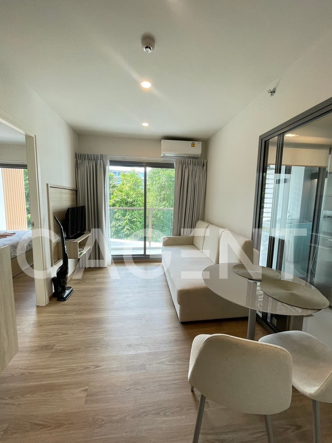 Rent a condo “Phyll Phuket“ in the heart of Phuket Surrounded by complete facilities