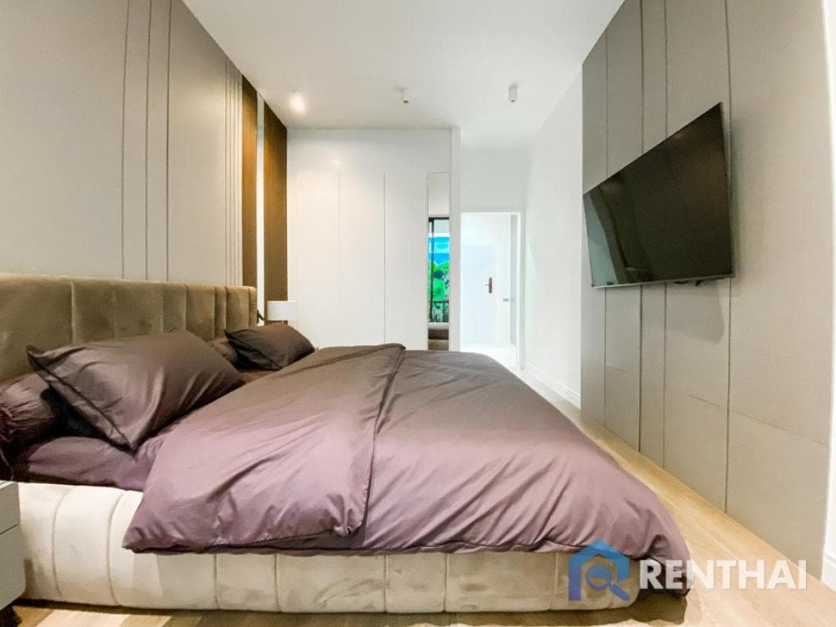 Chic 1bed Condo at Vega Condominium Phuket w- Pool, Parking, & Gym Access - image 6