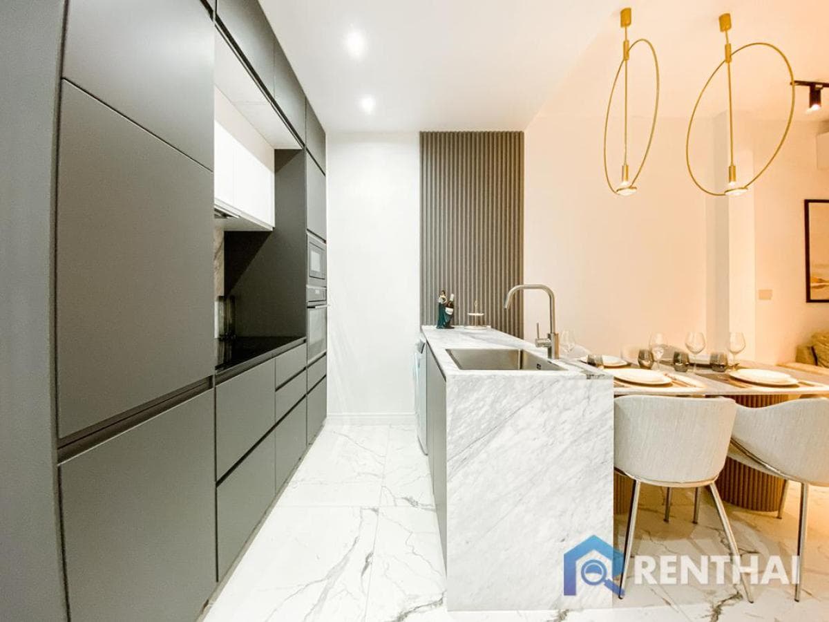 Chic 2bed Condo at Vega Condominium Phuket w- Pool, Parking, & Gym Access - image 4