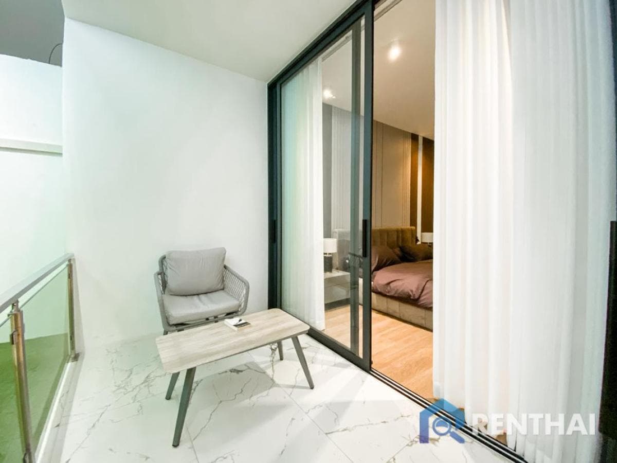 Chic 2bed Condo at Vega Condominium Phuket w- Pool, Parking, & Gym Access - image 5