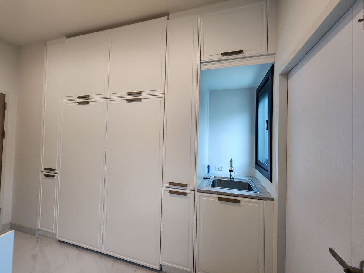 Large single house for sale Beautiful dress - image 8