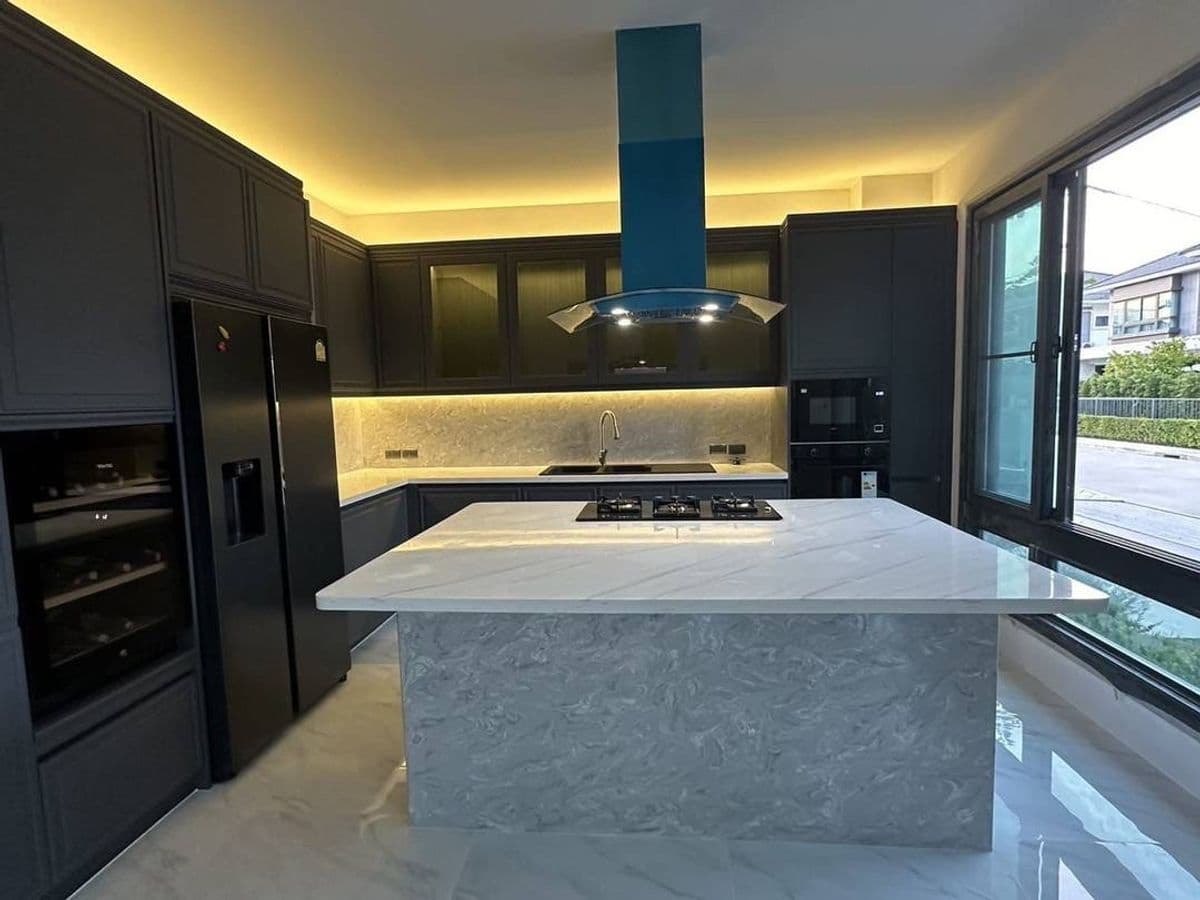 Large single house for sale Beautiful dress - image 6