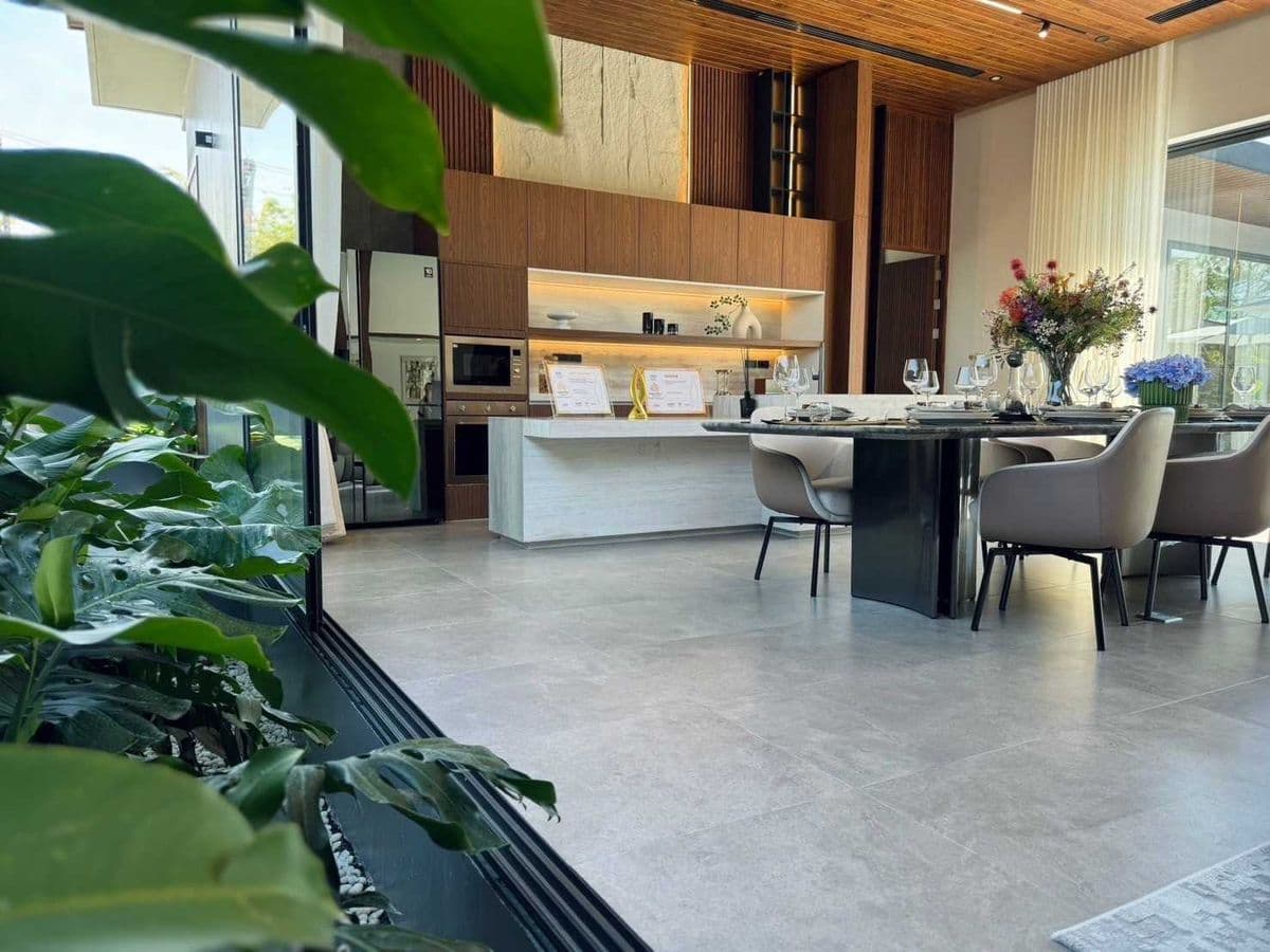 Luxury Pool Villa for Sale 442.26 sq.m. Near Central Festival Phuket - image 8