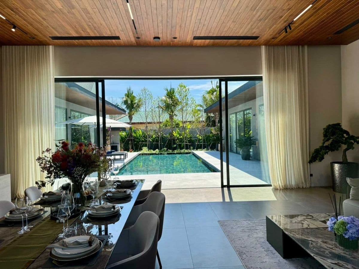 Luxury Pool Villa for Sale 442.26 sq.m. Near Central Festival Phuket - image 4