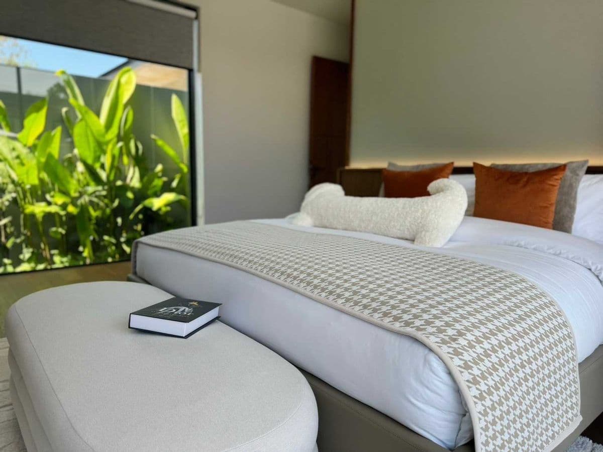 Luxury Pool Villa for Sale 442.26 sq.m. Near Central Festival Phuket - image 5