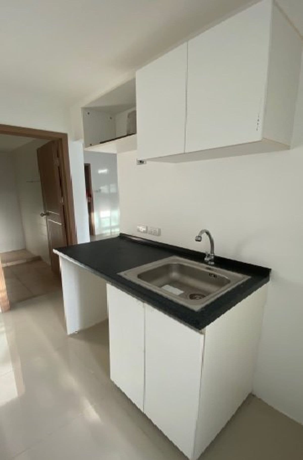 The Royal Place, Condominium Town 3 🌈 Luxury Condo Located in the heart of Phuket On the potential location Convenient transportation in the midst of business districts. - image 6