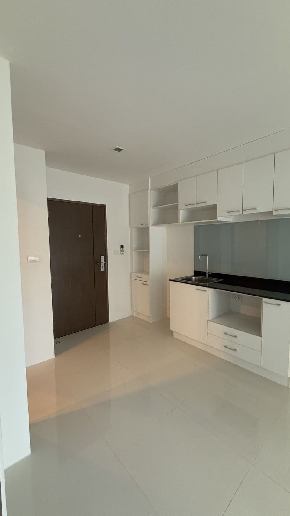 1Bedroom corner with Pool & Seaview - The Pixels Condo U5345007 - image 2