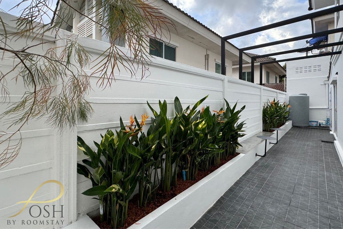 Posh Corner Renovation | Fully Extended | Garden Space | Near Phuket City - Reserved - image 4