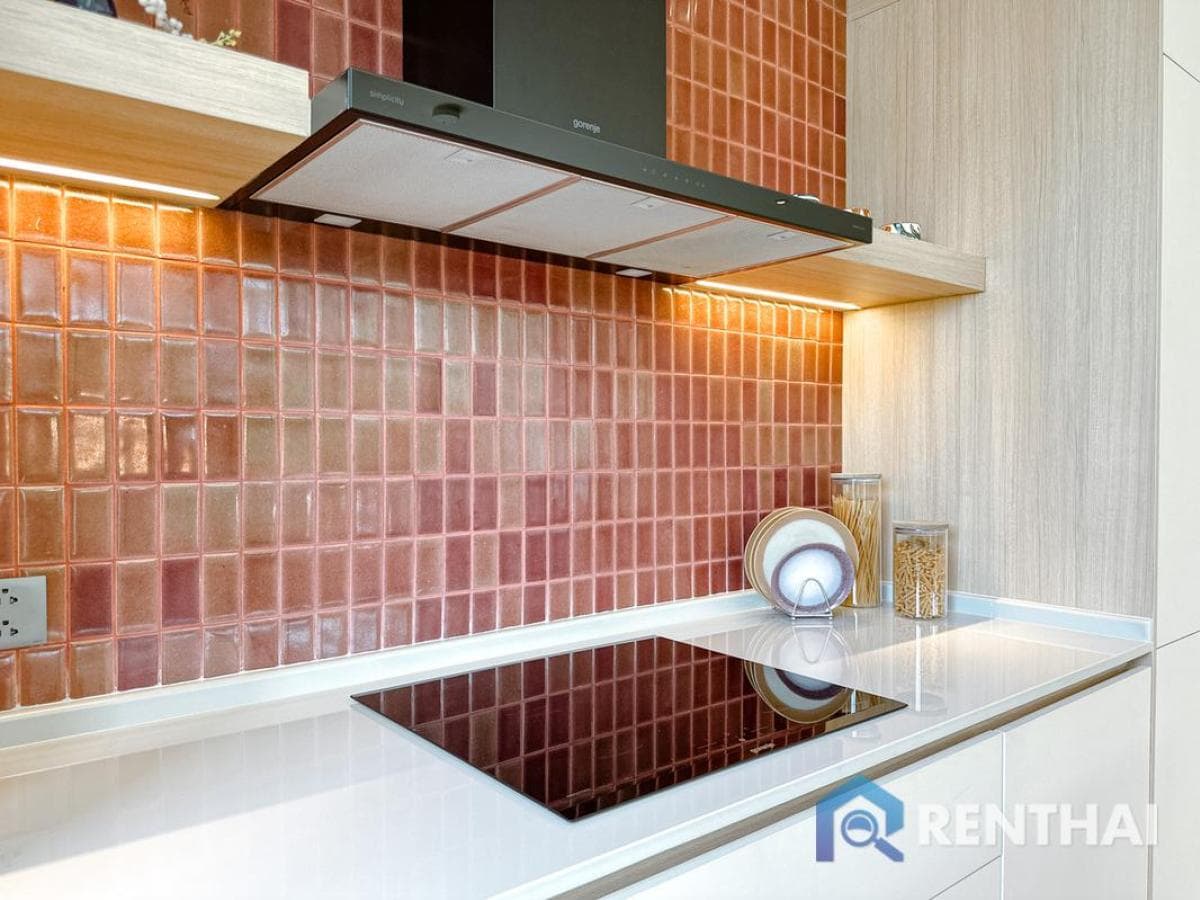 For sale condo 3 bedrooms at The Standard Residences - image 6