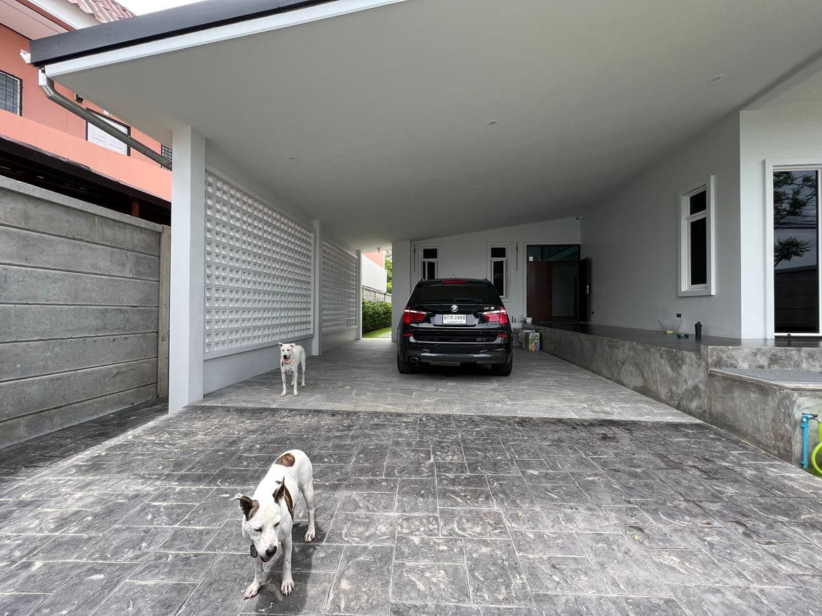 Detarer Duplex Style High Ceiling - image 2