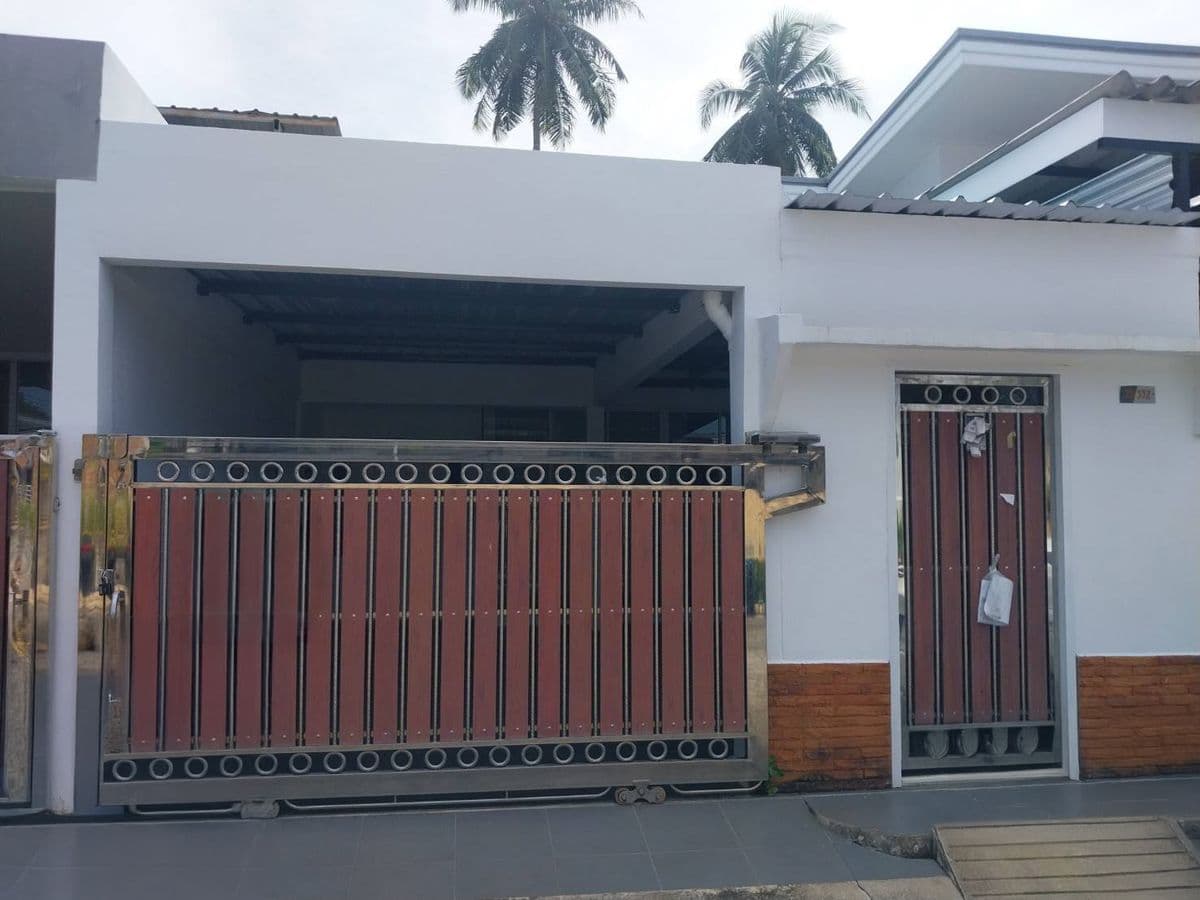 JK2 6358789: Supicha Island - image 2