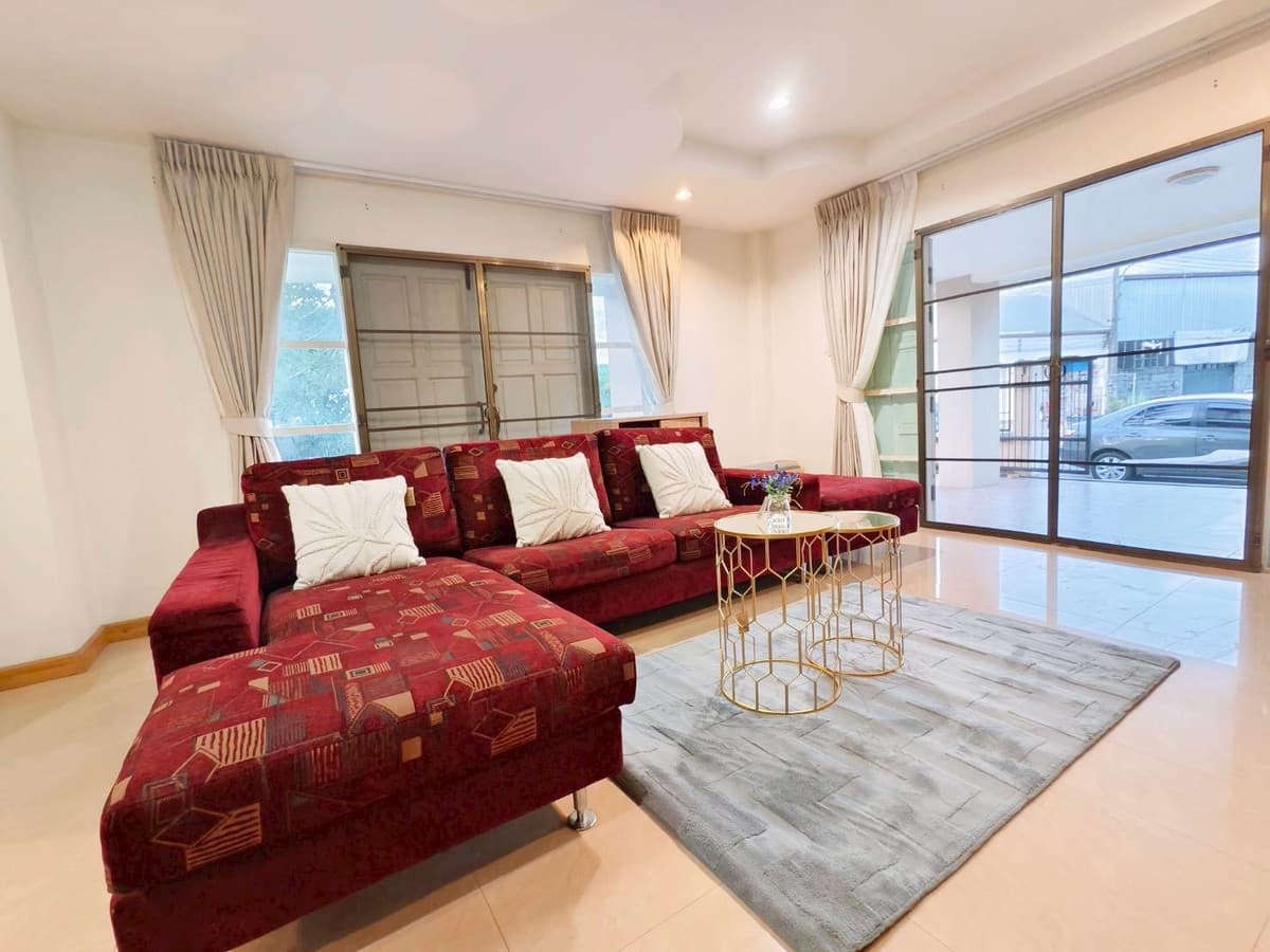 Rare Find in Wichit: Fully Furnished 2-Bedroom House on 1,000 sqm Land with Large Garden! - image 2