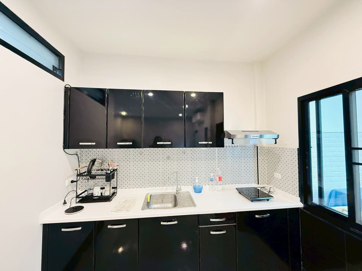 For Sell - Rent π‘ Luxury Sino-Portuguese Style Home in the Heart of Phuket City Equipped with a Smart Gate System controllable via smartphone, - image 7