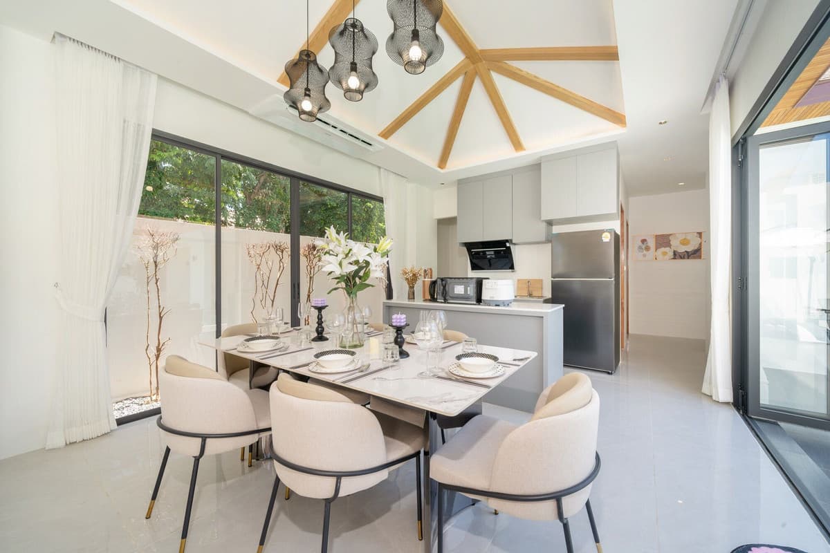 Luxury 4-Bedroom Villa with Pool in Rawai – Perfect Family Retreat - U1701682 - image 3