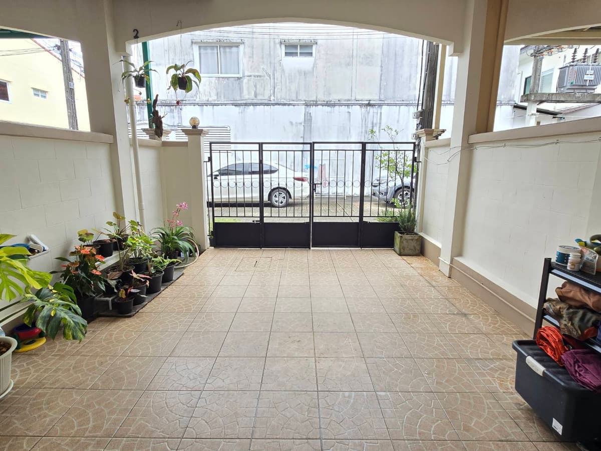 2-story townhouse for sale, Thanthong Villa Village 7, Phuket Province, good location, convenient travel, near Robinson Chalong. - image 3