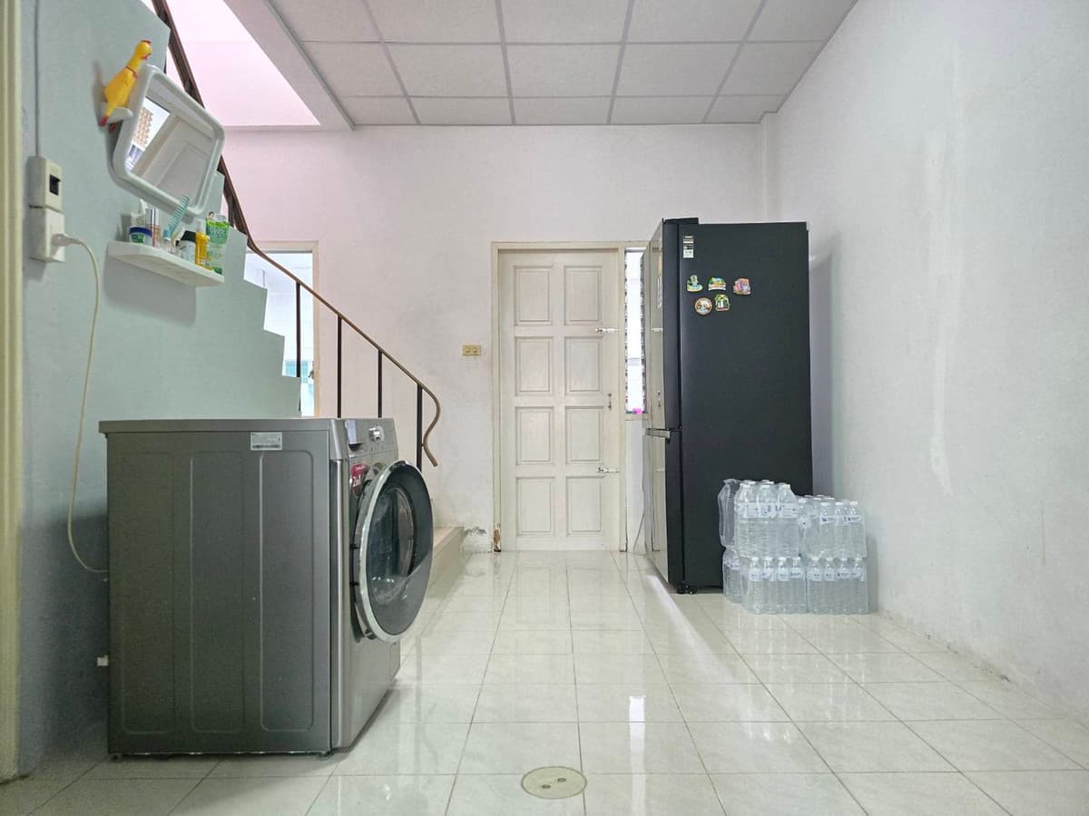 2-story townhouse for sale, Thanthong Villa Village 7, Phuket Province, good location, convenient travel, near Robinson Chalong. - image 8