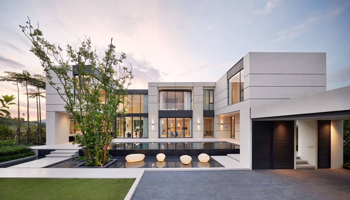 Phuket Pool Villa for Family or Large Group Living 4-5 Bedrooms