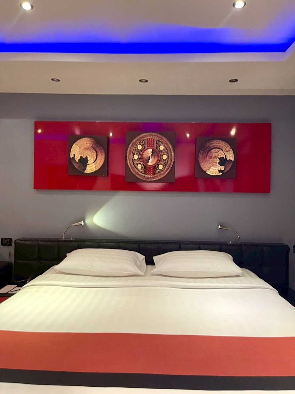 Condo for Sale: Absolute Bangla Suites, Patong 32.93 sqm - image 4