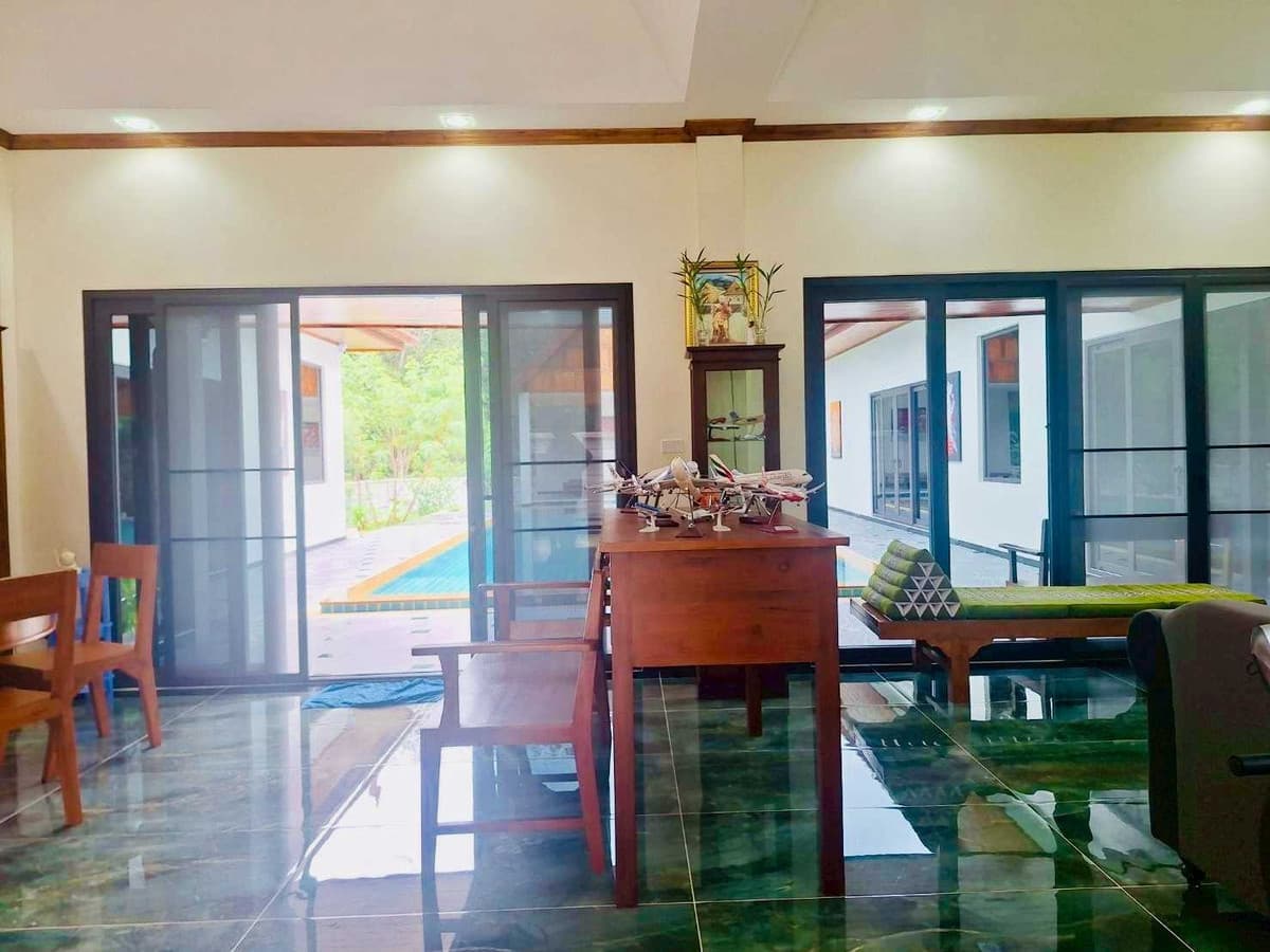 Luxury Pool Villa for Sale: 400 sqm, Near Phuket International Airport - image 5