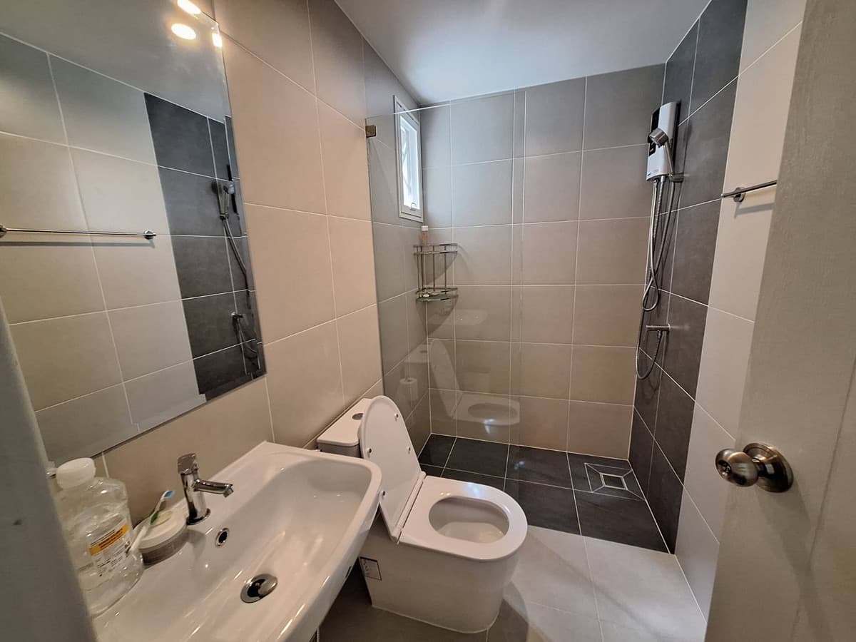 2-story house for rent, Thalang, Phuket, 3 bedrooms, 2 bathrooms, ready to move in, near Robinson, Phuket. - image 8