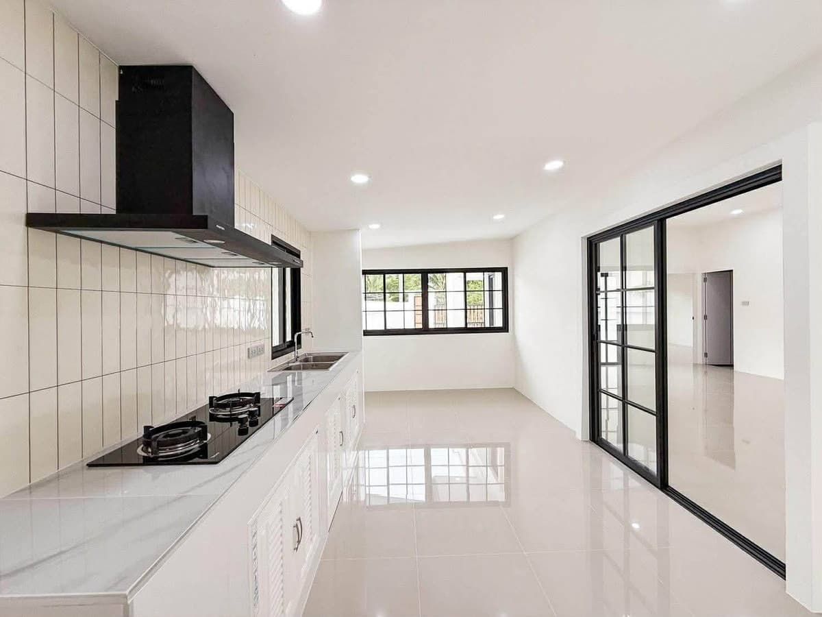 Best value in this area!! One-story house, newly renovated, Somboonsap Village Village, very good location, Thalang District, Phuket Province, near Robinson Lotus. - image 7