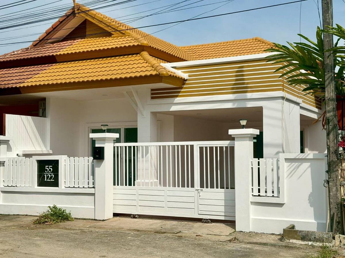 This price is no longer available!! One-story house The front of the house does not hit anyone, next to the main road, Thalang District, Phuket Province, near Robinson Lotus. - image 2