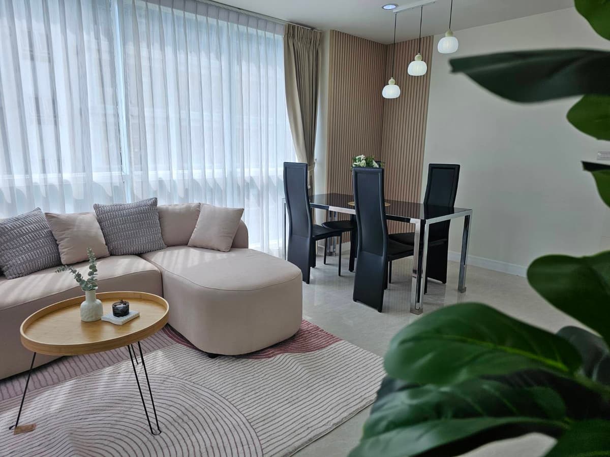 For sale: The View Condo Suanluang, Building A, 4th floor, corner room, size 49 sq m., Suan Luang view and swimming pool, near Central Phuket. - image 3