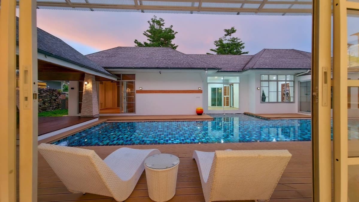 Luxury Pool Villa for Sale , near Robinson Chalong Phuket, 29.5 Million Baht - image 7