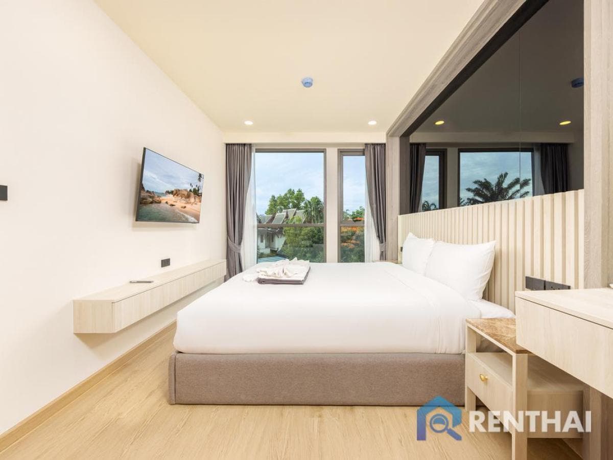 For sale condo 1 bedroom at The Ozone Condominium