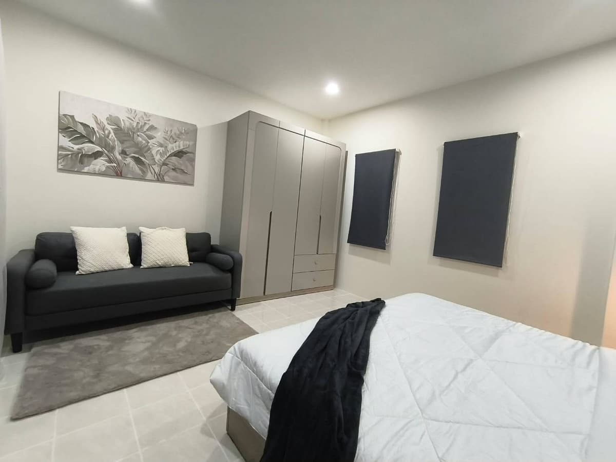 For rent very cheap!! One-story detached house, newly renovated, fully furnished, ready to move in, prime location, near Makro, near Rawai Beach, 8 minutes. - image 5