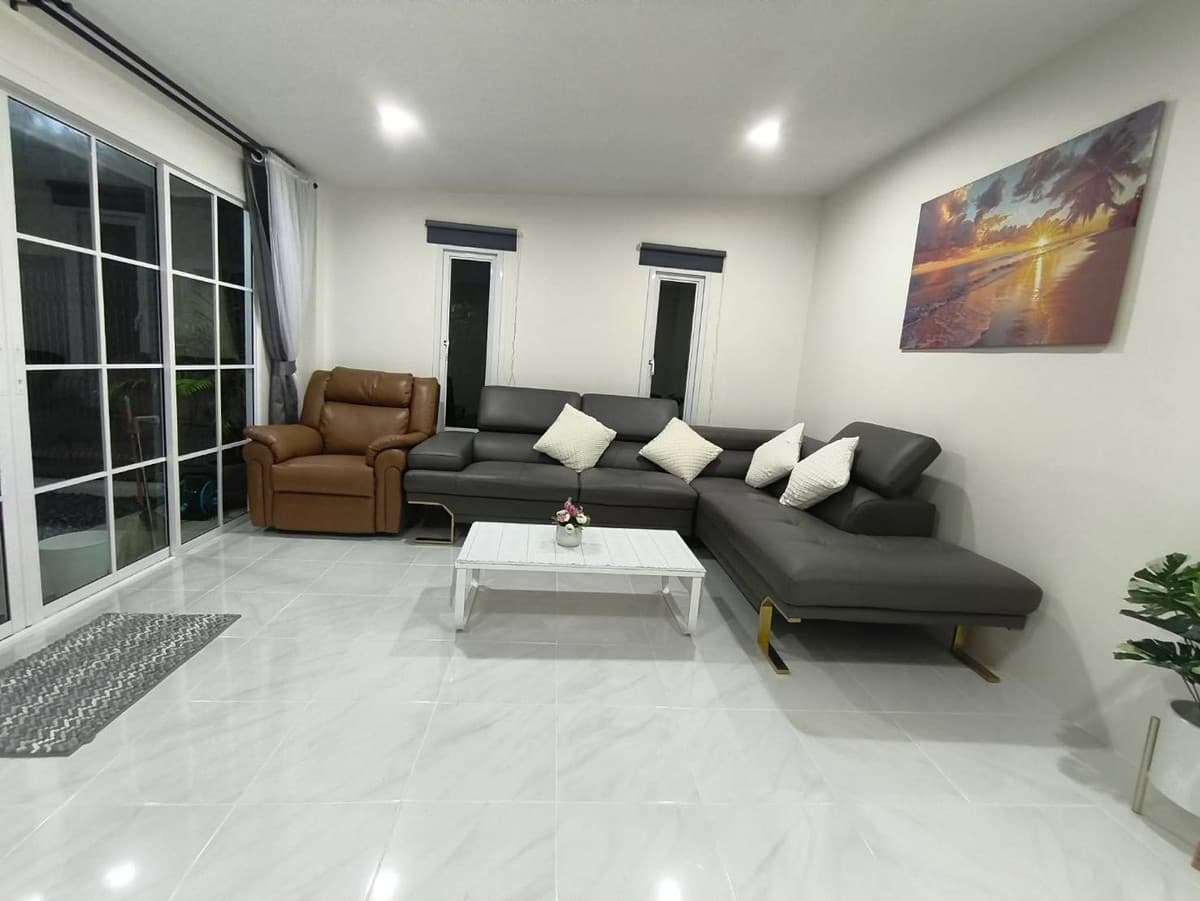 For rent very cheap!! One-story detached house, newly renovated, fully furnished, ready to move in, prime location, near Makro, near Rawai Beach, 8 minutes. - image 3