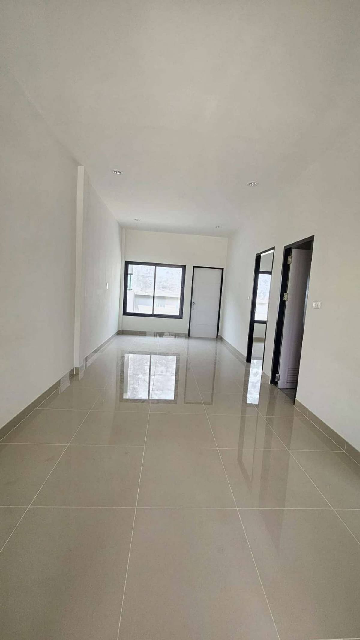Buy and get hundreds of thousands of baht to decorate your home!! One-story townhome, newly built, prime location, Mai Khao zone, Dan Yid, Thalang District, Phuket Province. - image 8