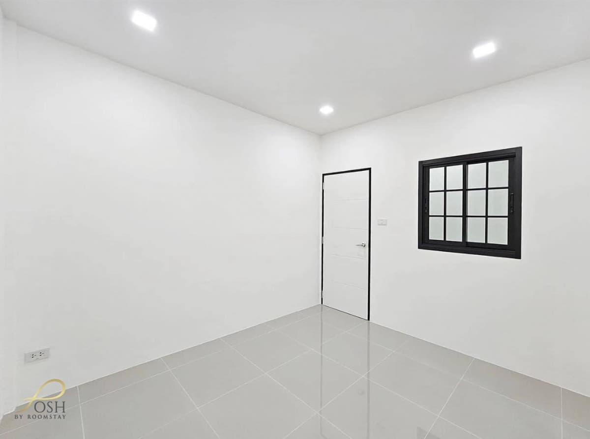 Suanprai Village, Thalang Near Thao Thep Krasattri Monument & Robinson Lifestyle – only 1 minute (200 m) - image 7