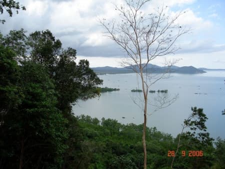 Land for sale on the beach, Phuket, Ao Kung, 56-1-3 rai, suitable for resorts, villas