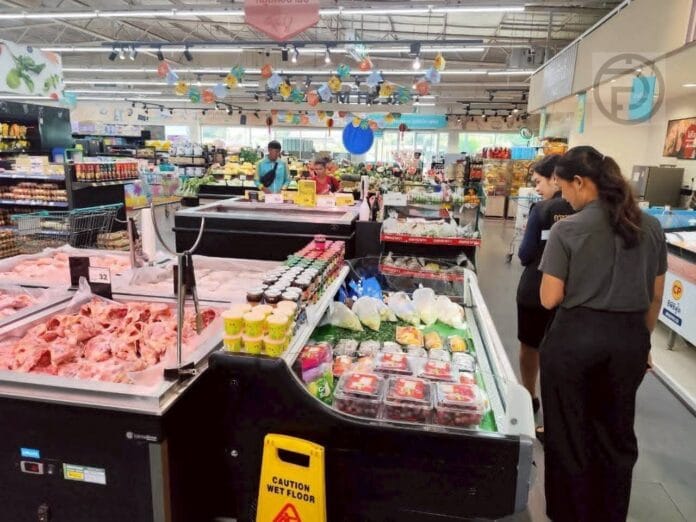 Phuket Commerce Office Tightens Price Controls Amid Rising Costs