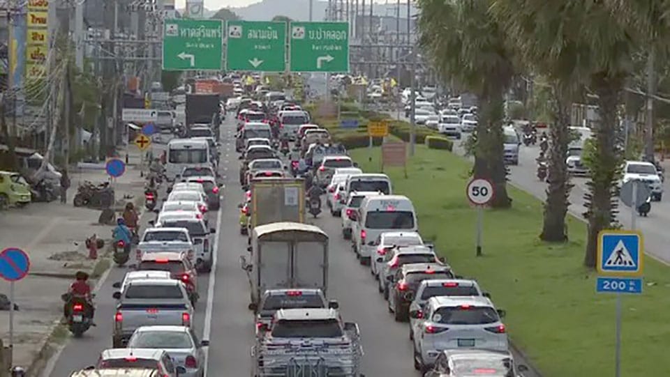 Phuket struggles with overwhelming tourism growth - Pattaya Mail