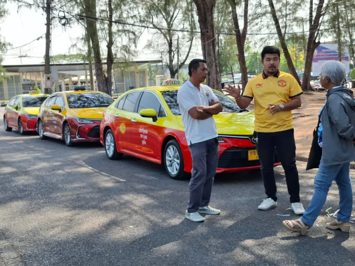 Phuket meter taxis plan a one-day strike, lamenting fewer jobs while fuel prices soar, saying they can't survive anymore.