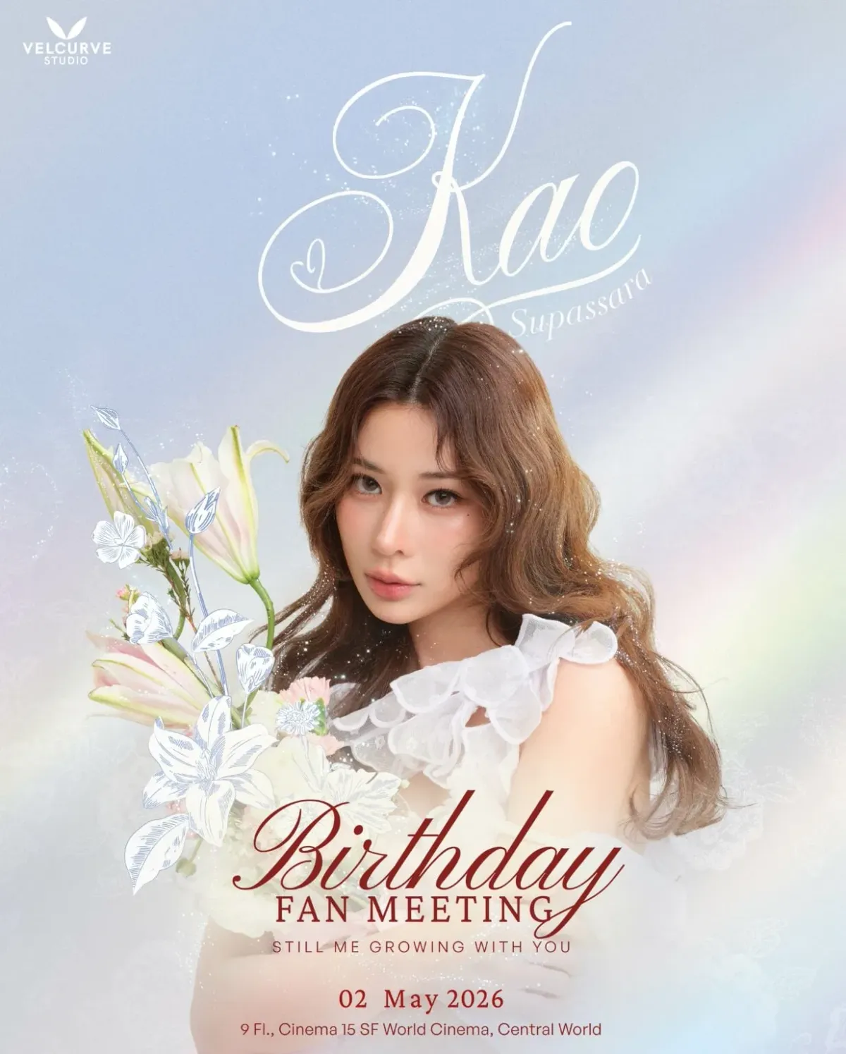 "Kao Supassara invites fans to celebrate her warm birthday at a birthday fan meeting, with FCs lining up to meet her."