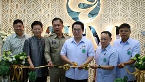 Health Minister opens Vachira Phuket 'wellness centre'