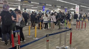 Phuket Airport Immigration denies B200 ‘special lane’ claims