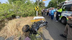 Woman killed in Pa Khlok crash
